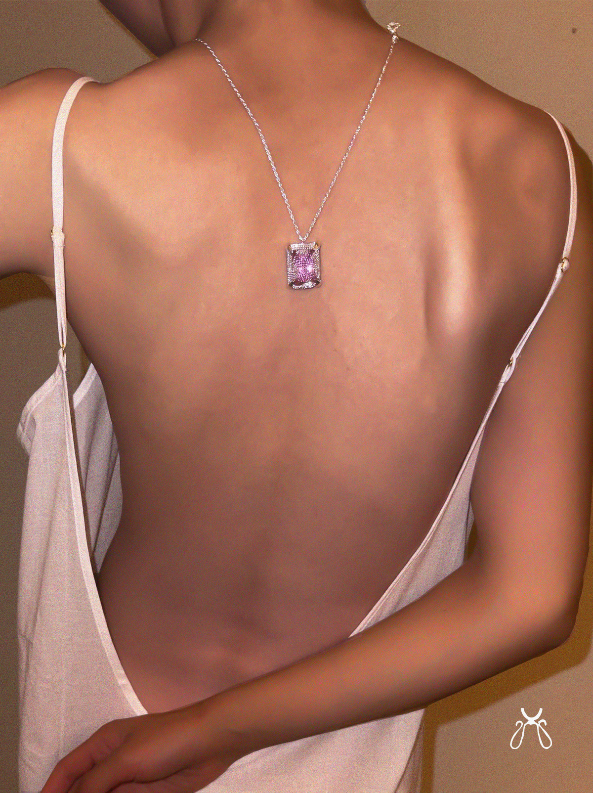 Emerald Filigree Gemstone Pendant Necklace - PINK