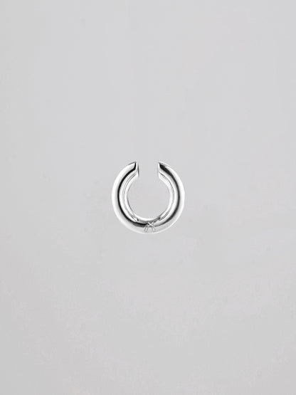 Hallmark Engraved Eyelet Ear Cuff - L