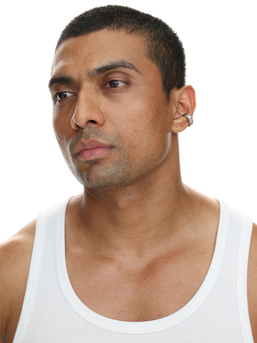 Hallmark Engraved Eyelet Ear Cuff - M