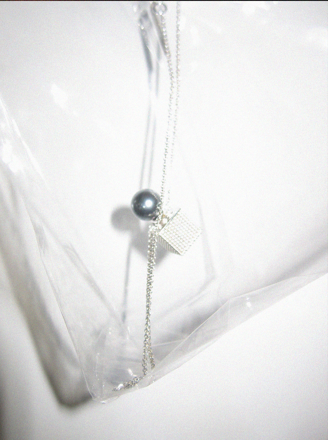9mm Perfume Flacon Black Shell Pearl Necklace
